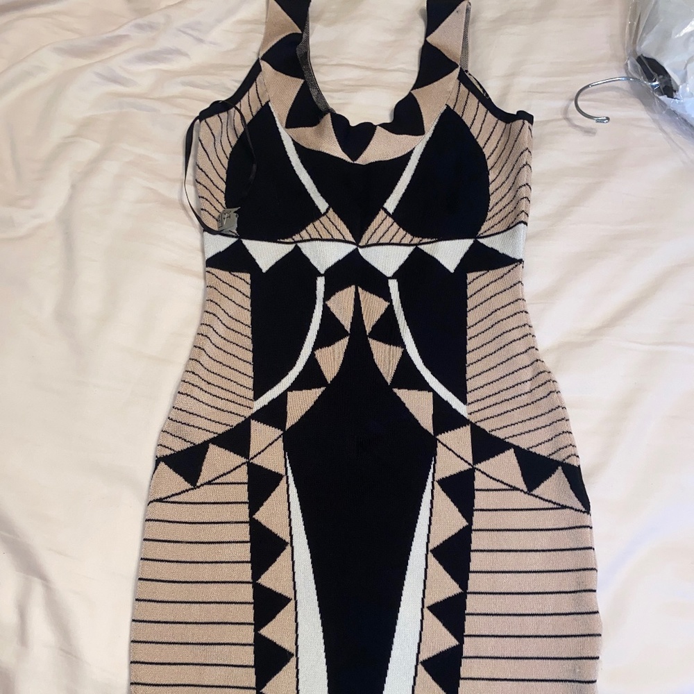 Bebe dress